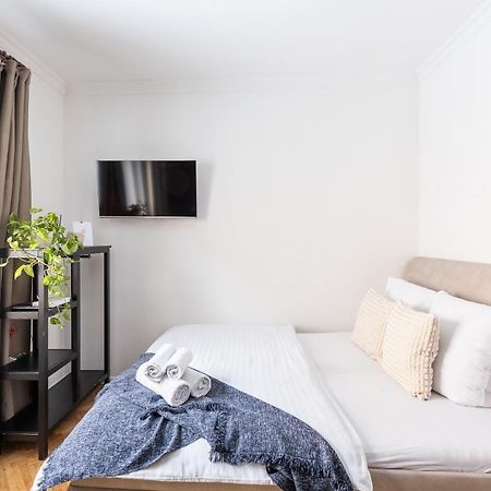 Crystal Apartment براغ المظهر الخارجي الصورة