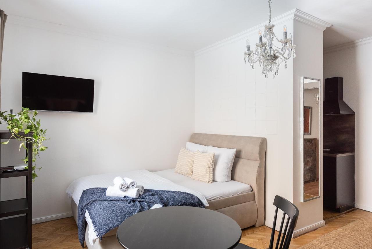 Crystal Apartment براغ المظهر الخارجي الصورة